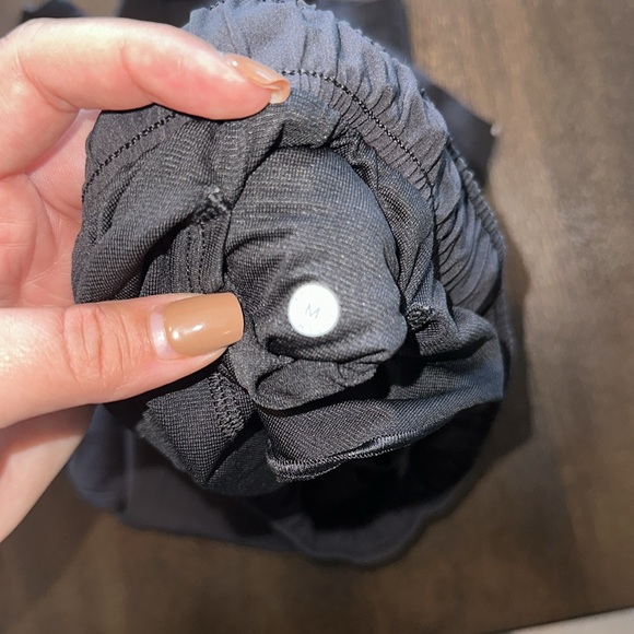 Men’s Lululemon Shorts - Picture 5 of 7